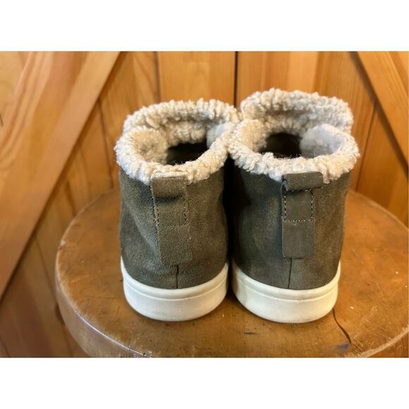 ed ellen degeneres Size 8.5M Suede Fleece Lined ankle Boot - Picture 4 of 8